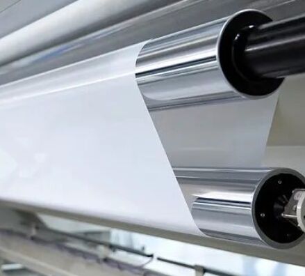 0.8 ميكرون الألومينا عالية النقاء CAS 1344-28-1 لأفلام طلاء بطاريات ليثيوم أيون